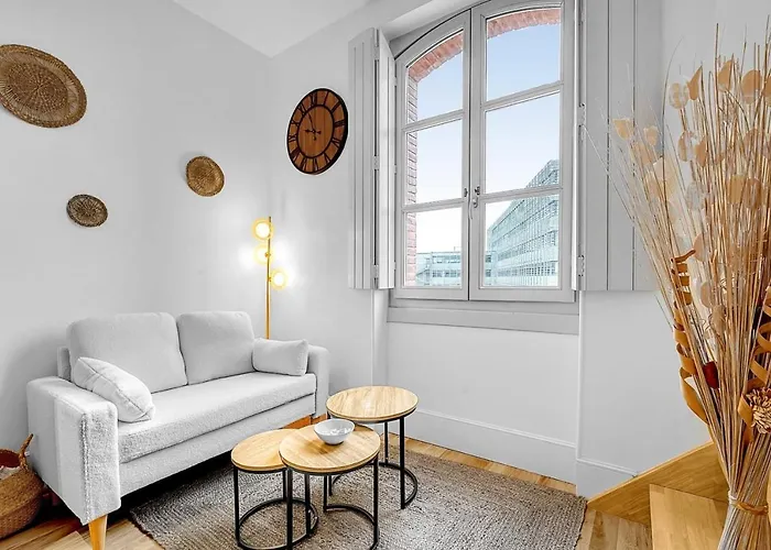 Magnificent Duplex Very Well Located Lejlighed *